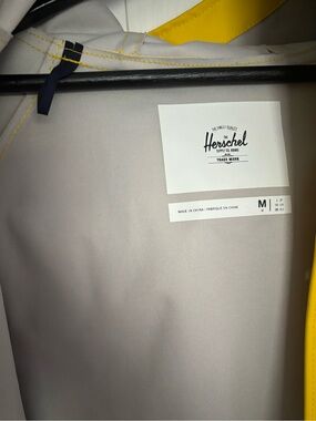 Herschel Yellow Rain Jacke